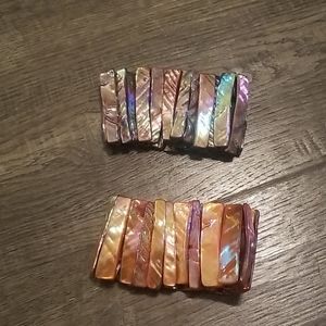 2 stretchy bracelets.